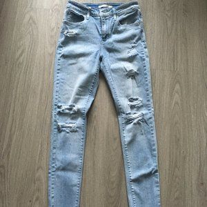 Levi's 721 High Rise Skinny Jeans